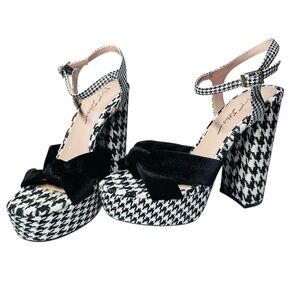Betsey Johnson Houndstooth Platform Heels, Velvet Bow Strap Block Heel Size 9.5M